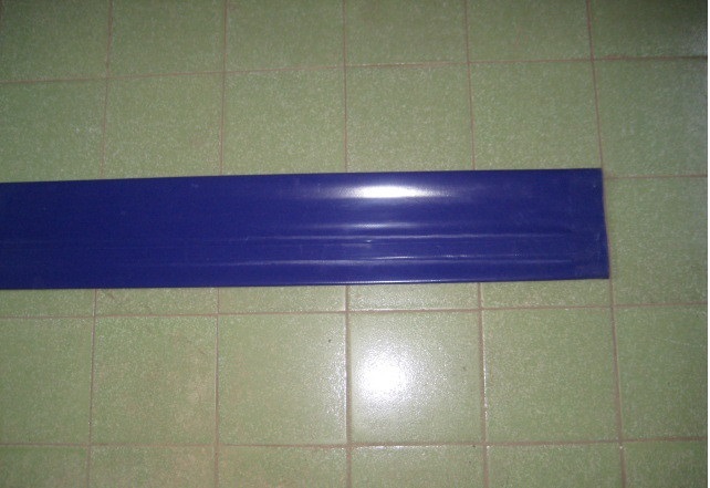 Blowing pipe